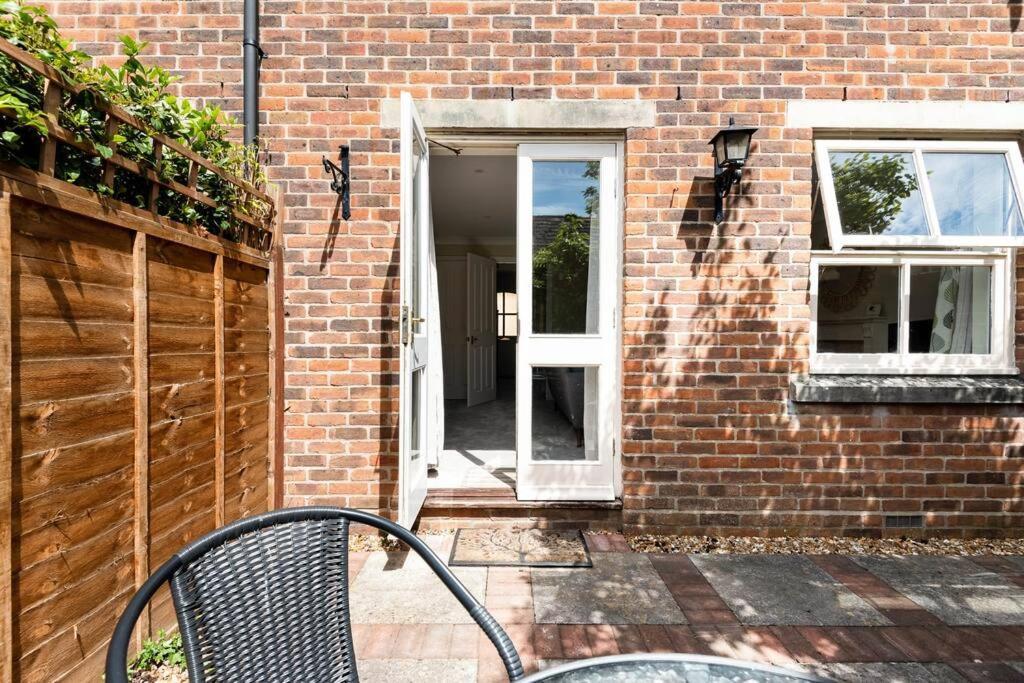 Central Village Cottage, The Corders Moreton-in-Marsh Экстерьер фото
