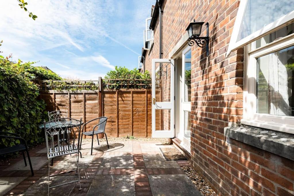 Central Village Cottage, The Corders Moreton-in-Marsh Экстерьер фото